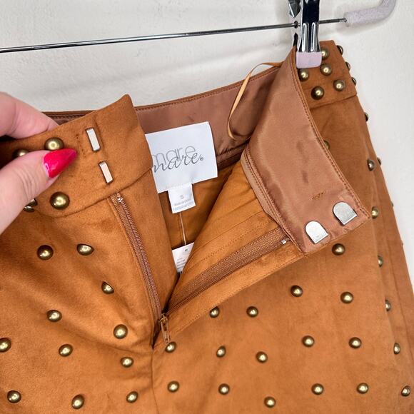 NWT Anthropologie Mare Mare Faux Suede Rivet Trim Studded Mini Skirt Small - Picture 4 of 13